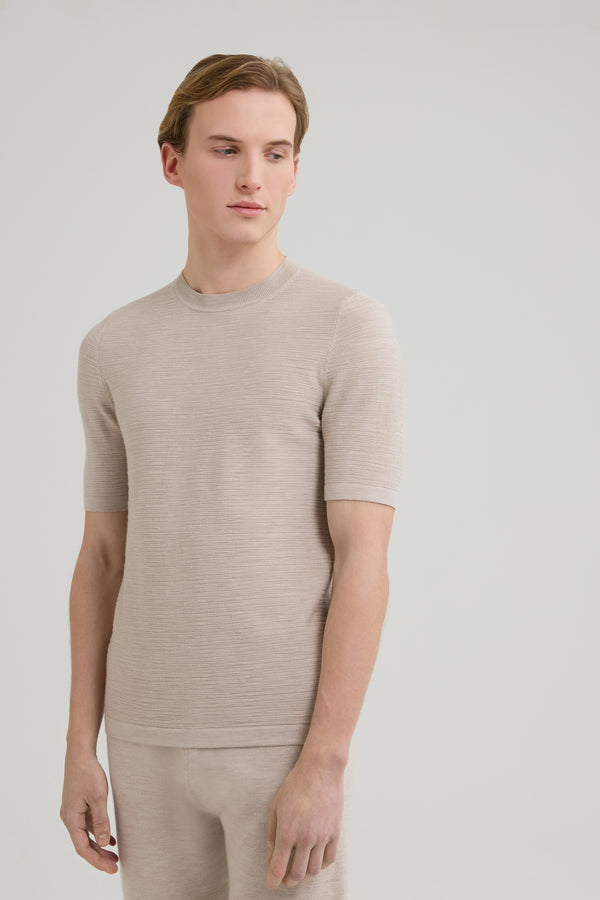 Beige (062)