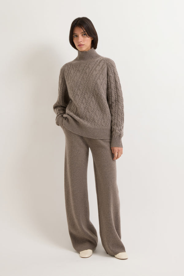 Taupe (486)