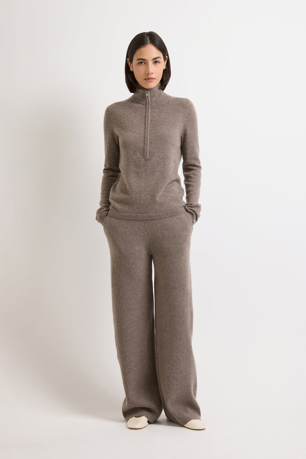 Taupe (486)