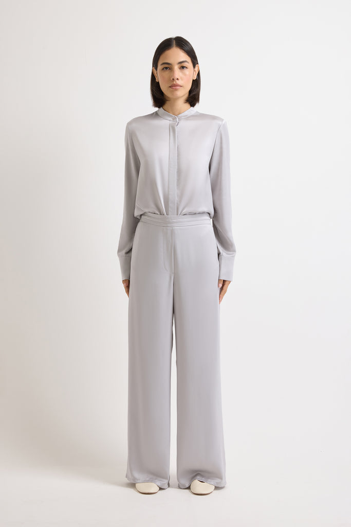 Ice Grey (563)