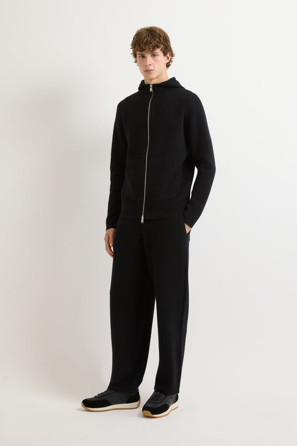 Black (599)