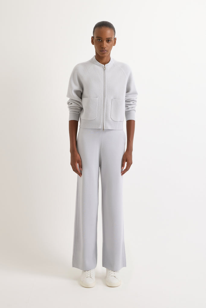 Ice Grey (563)