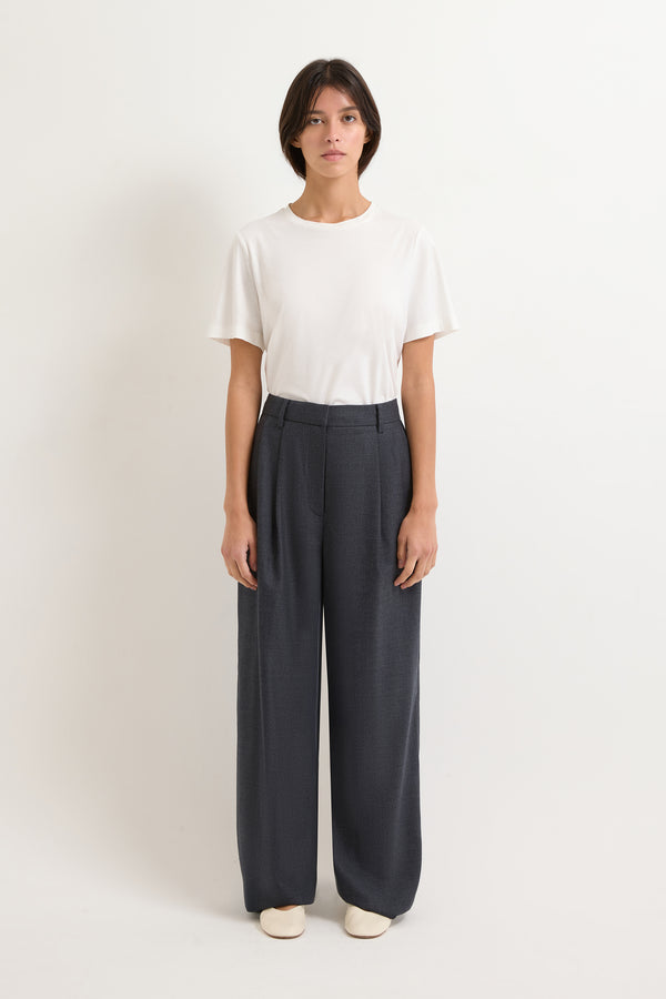 Charcoal (586)