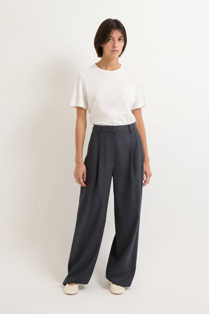 Charcoal (586)