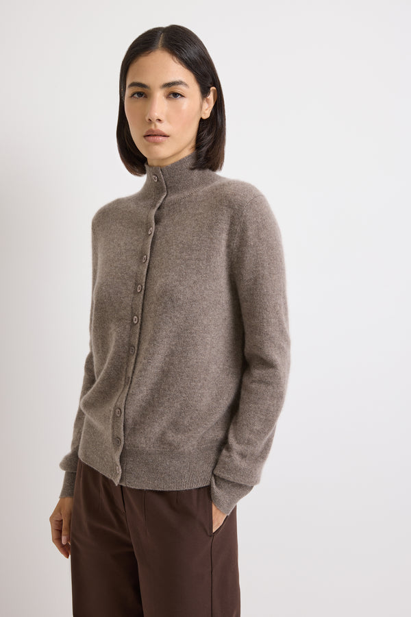 Taupe (486)
