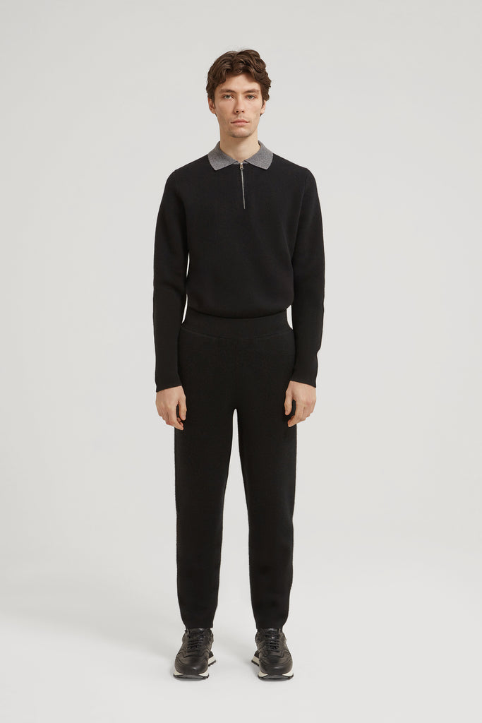 Black (599)