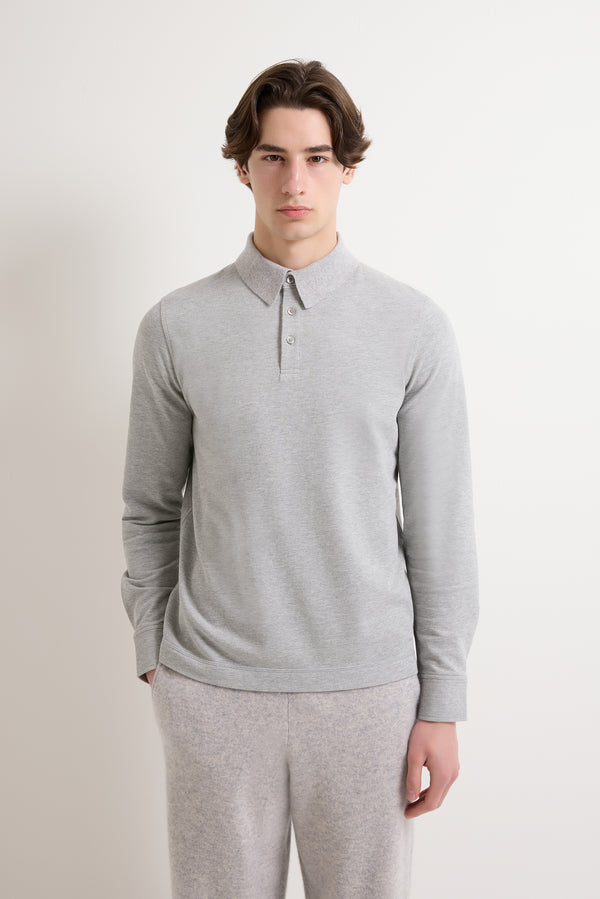 Grey (575)