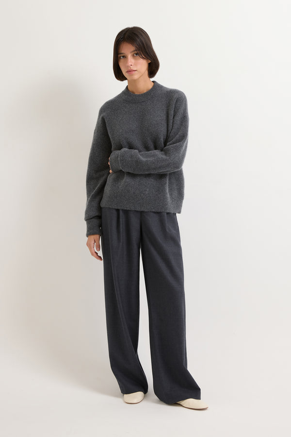 Charcoal (586)