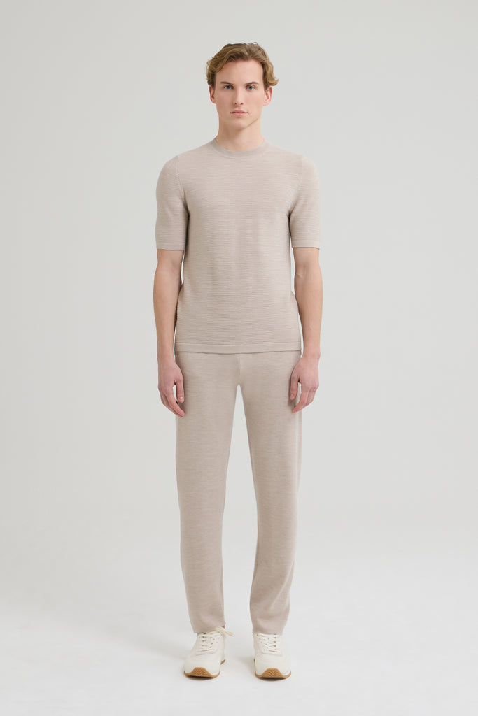 Beige (062)