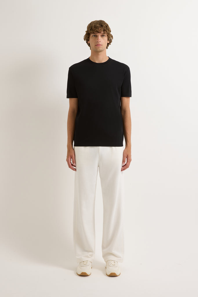 Black (599)