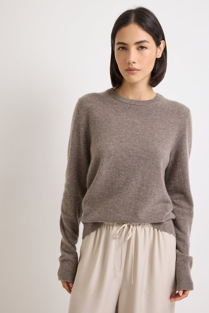 Taupe (486)