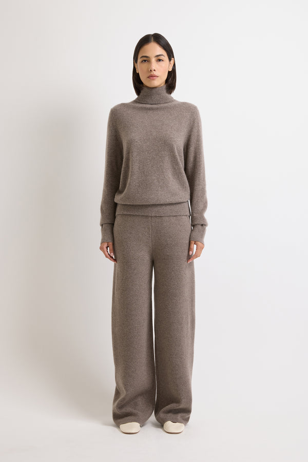 Taupe (486)