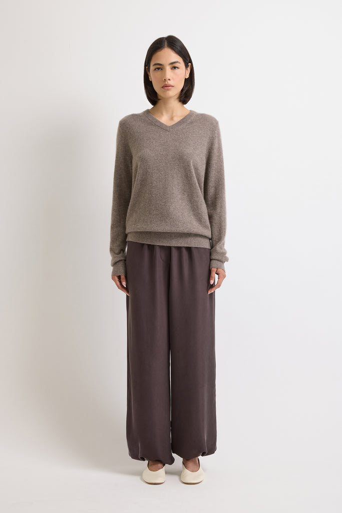 Taupe (484)