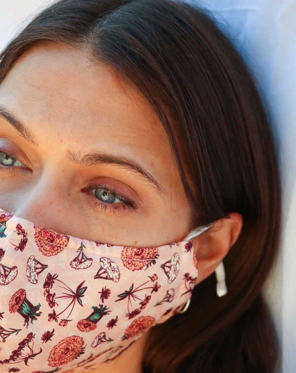 HERBA SILK FACE MASK IN PINK COMBO